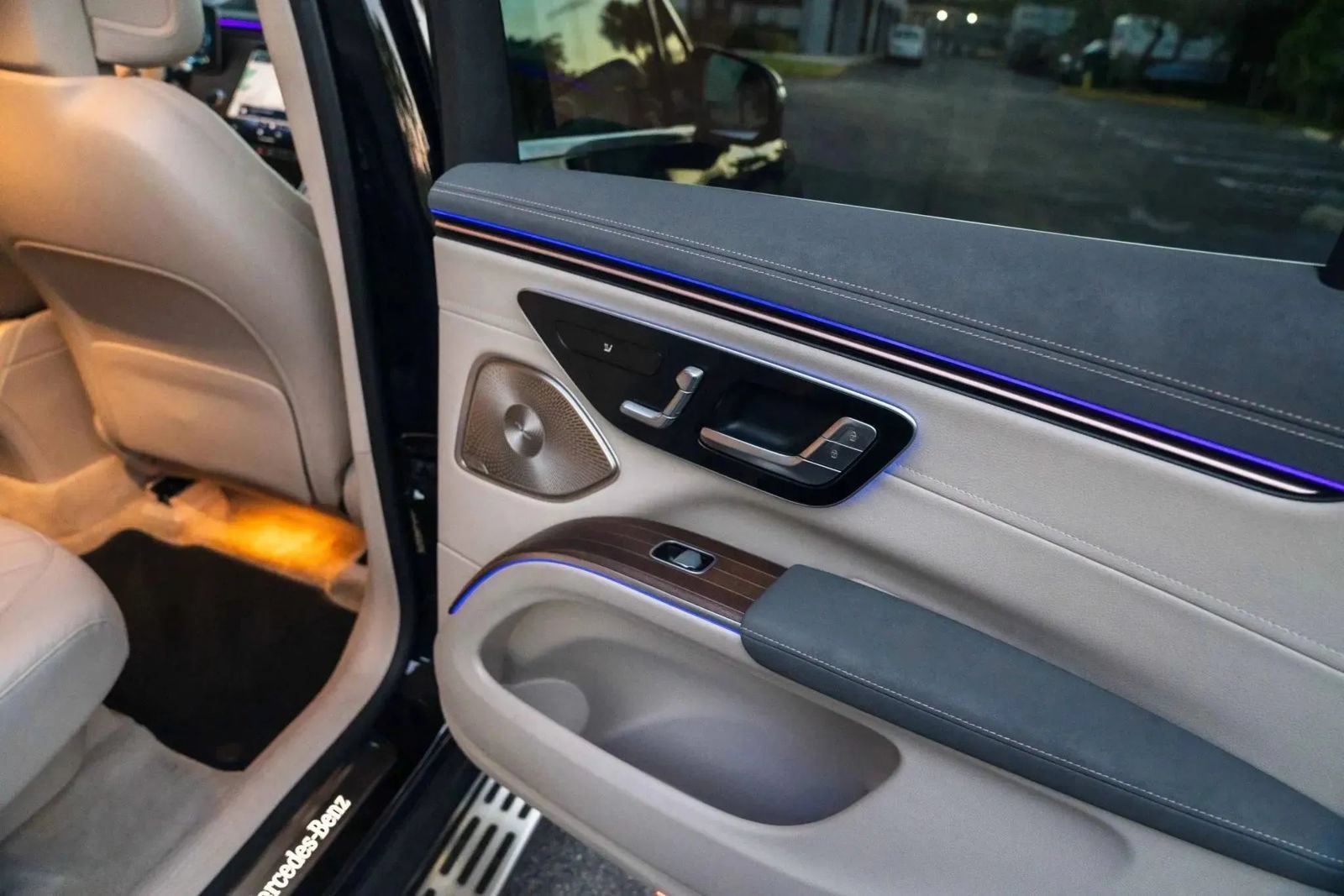 Used 2023 Mercedes-Benz EQS 450+ Sedan image 27