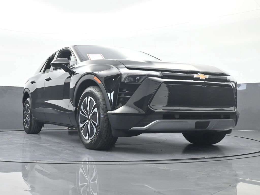 Used 2025 Chevrolet Blazer EV LT image 70