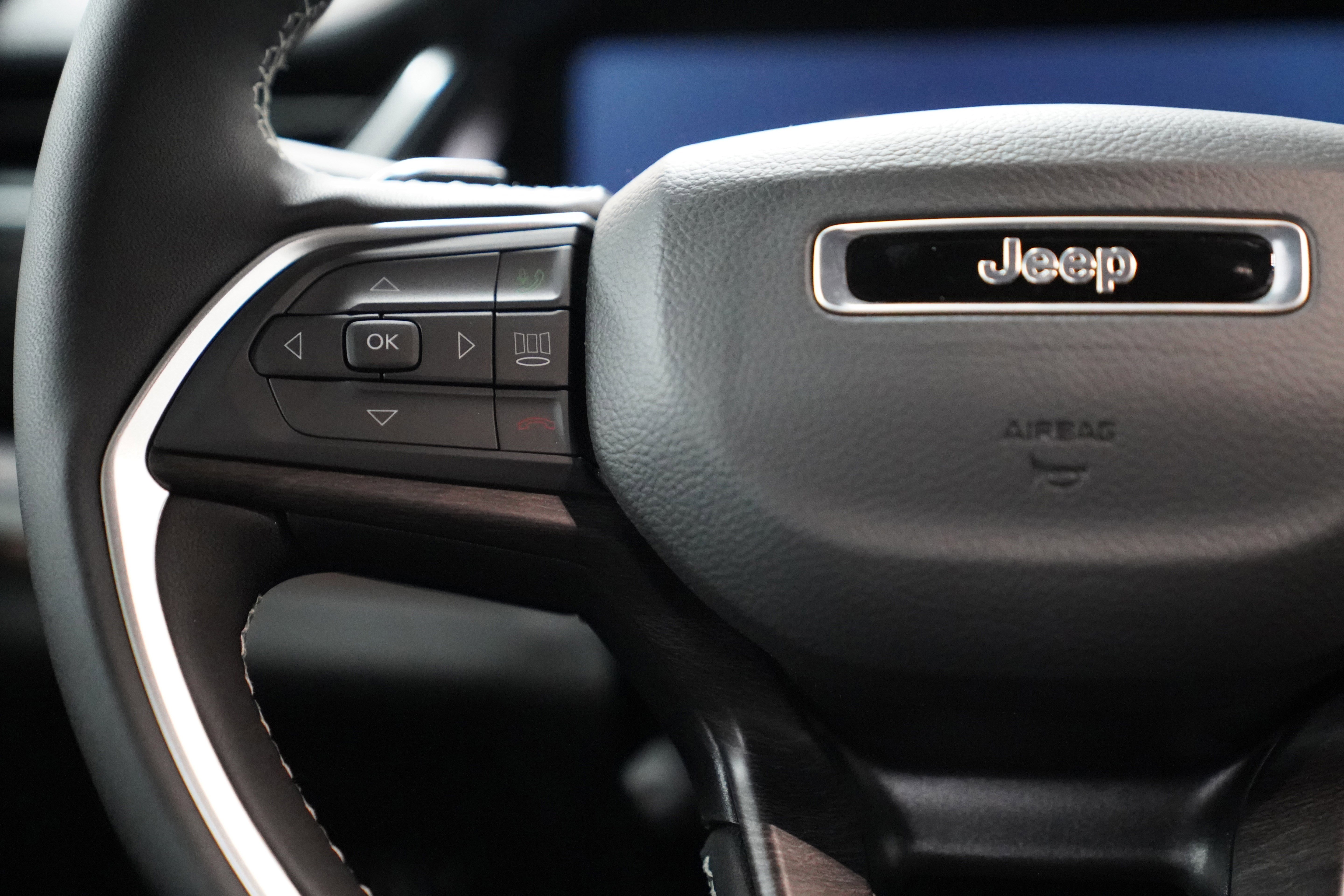 New 2025 Jeep Grand Cherokee L Limited image 21