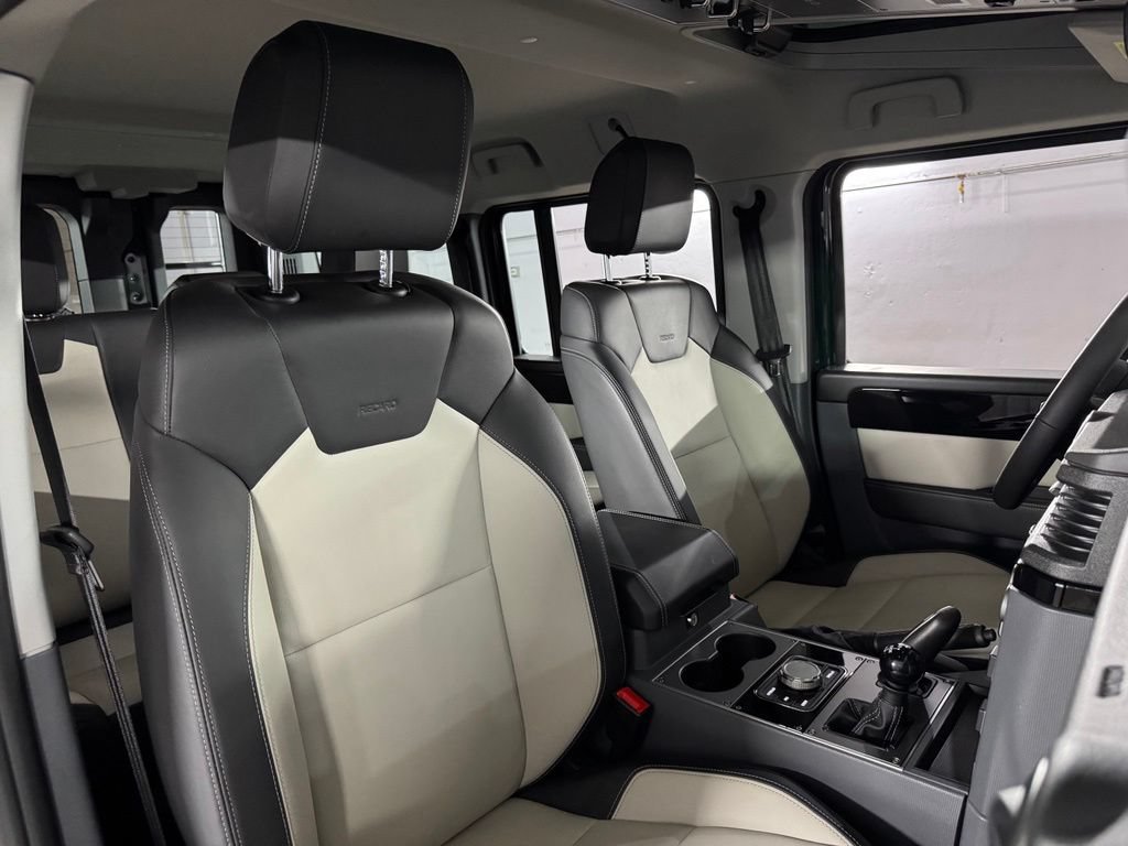 Used 2024 INEOS Grenadier Station Wagon AWD/4WD image 48
