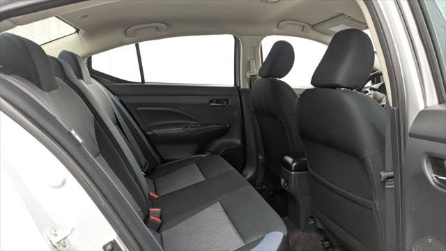 Used 2025 Nissan Versa SV FWD image 18