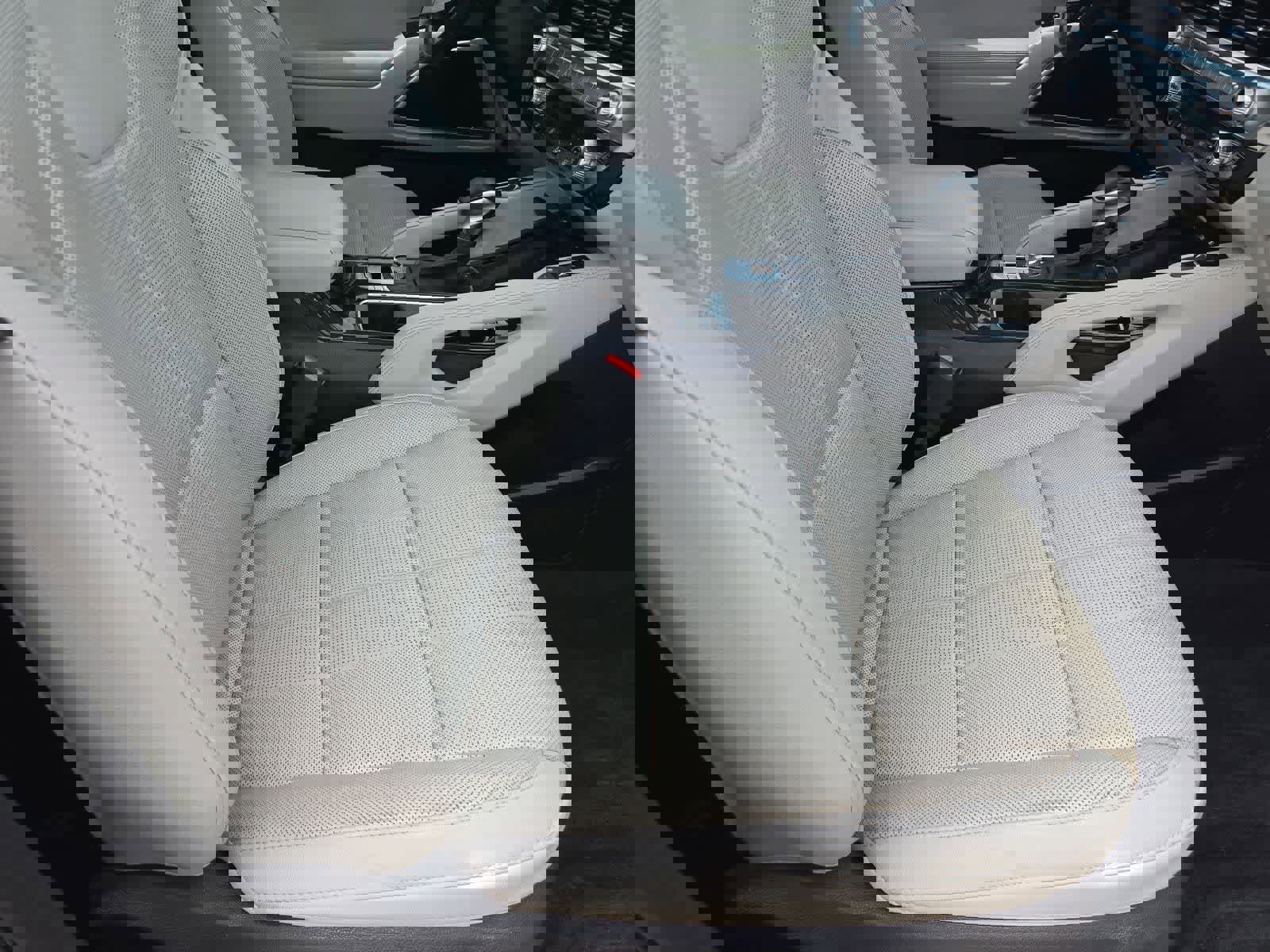 Used 2022 Kia Telluride EX w/ EX Premium Package image 21