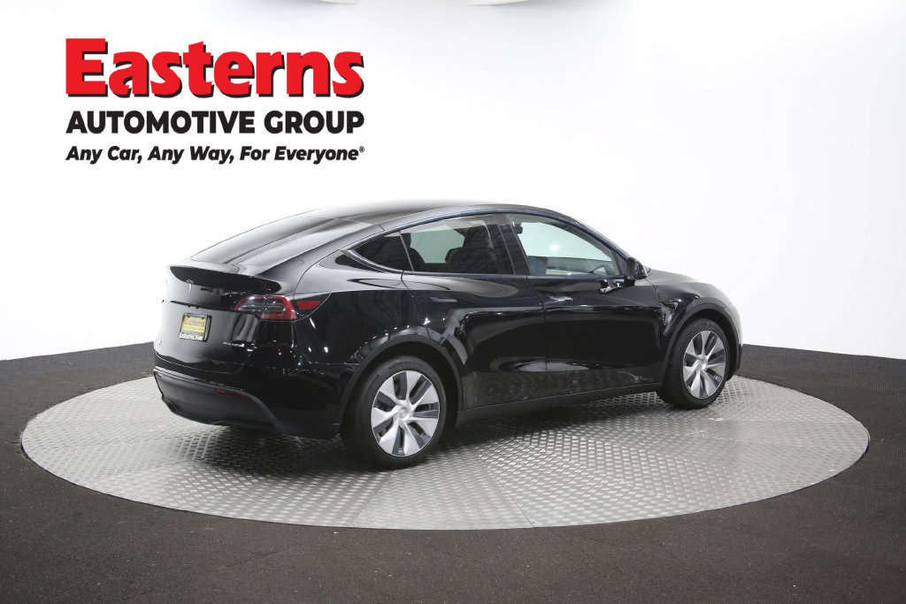 Used 2022 Tesla Model Y Long Range AWD/4WD image 41
