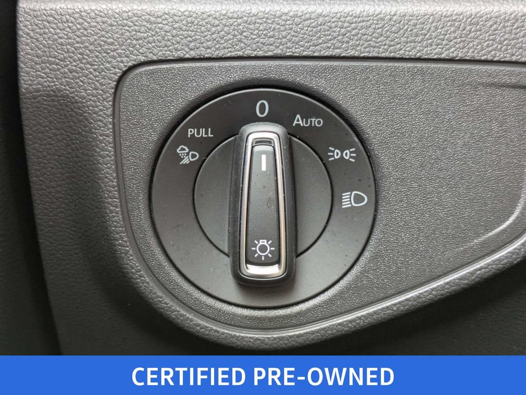 Certified 2023 Volkswagen Atlas Cross Sport SE AWD/4WD image 37