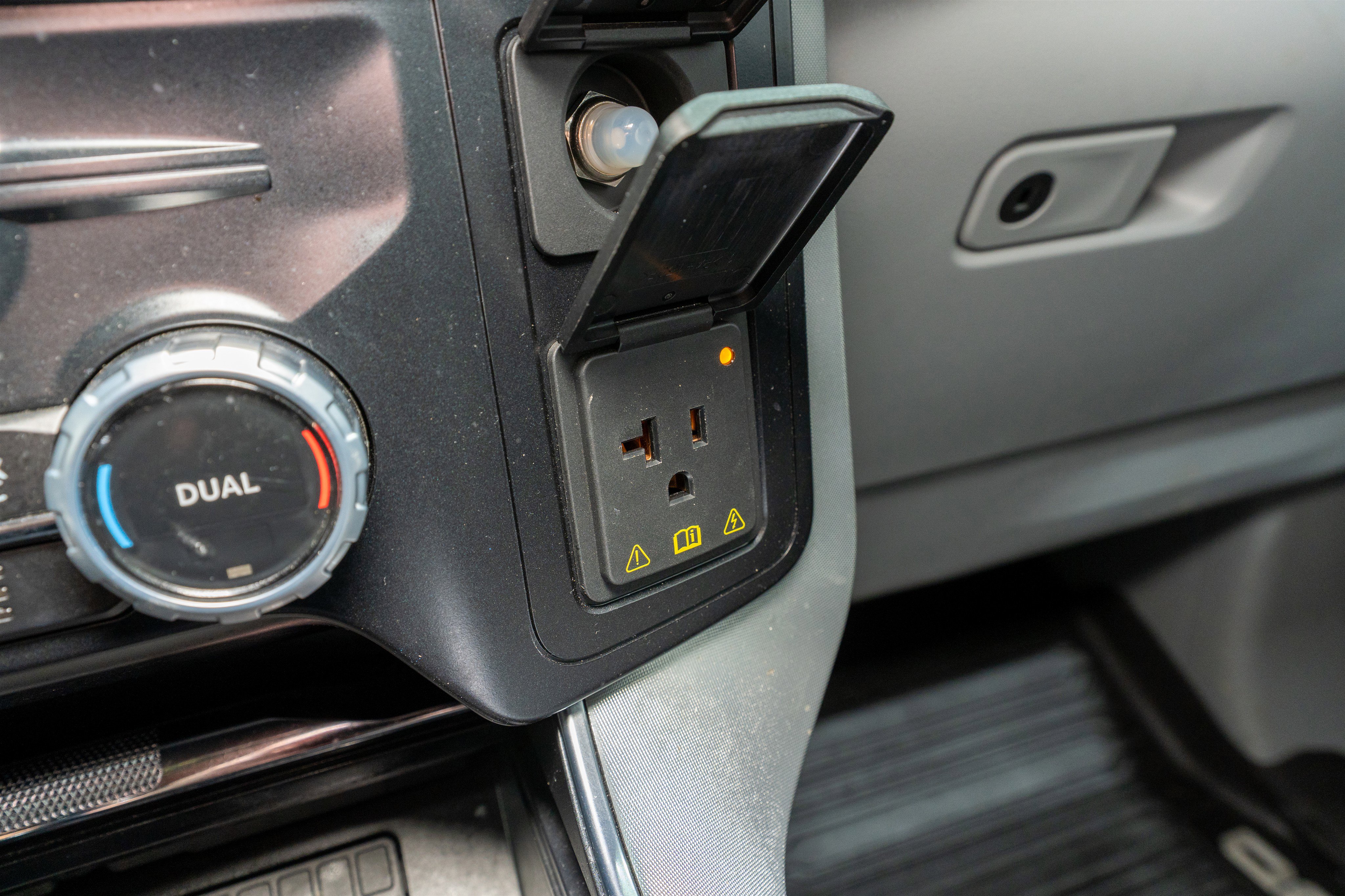 Used 2023 Ford F150 Limited AWD/4WD image 30