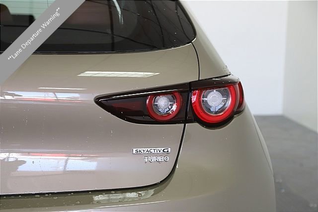 Used 2025 MAZDA MAZDA3 Carbon image 11