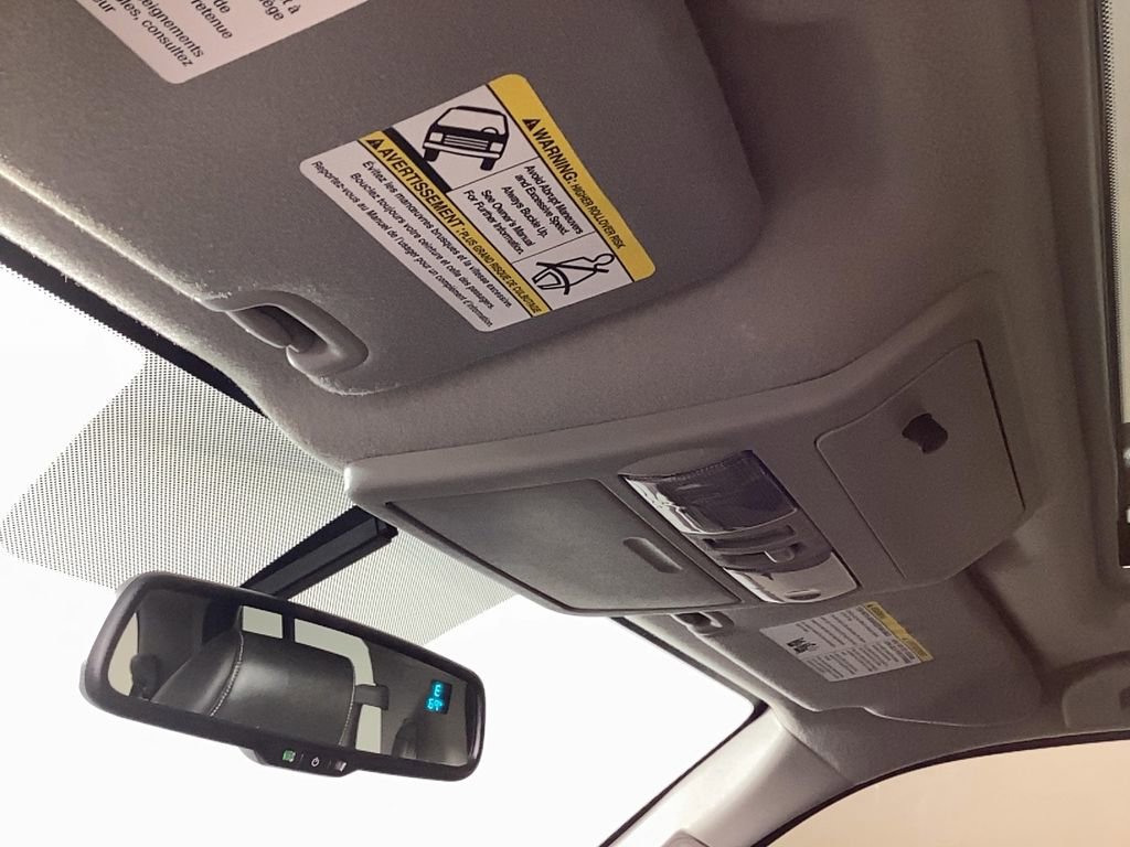 Used 2015 Nissan Frontier PRO-4X image 35