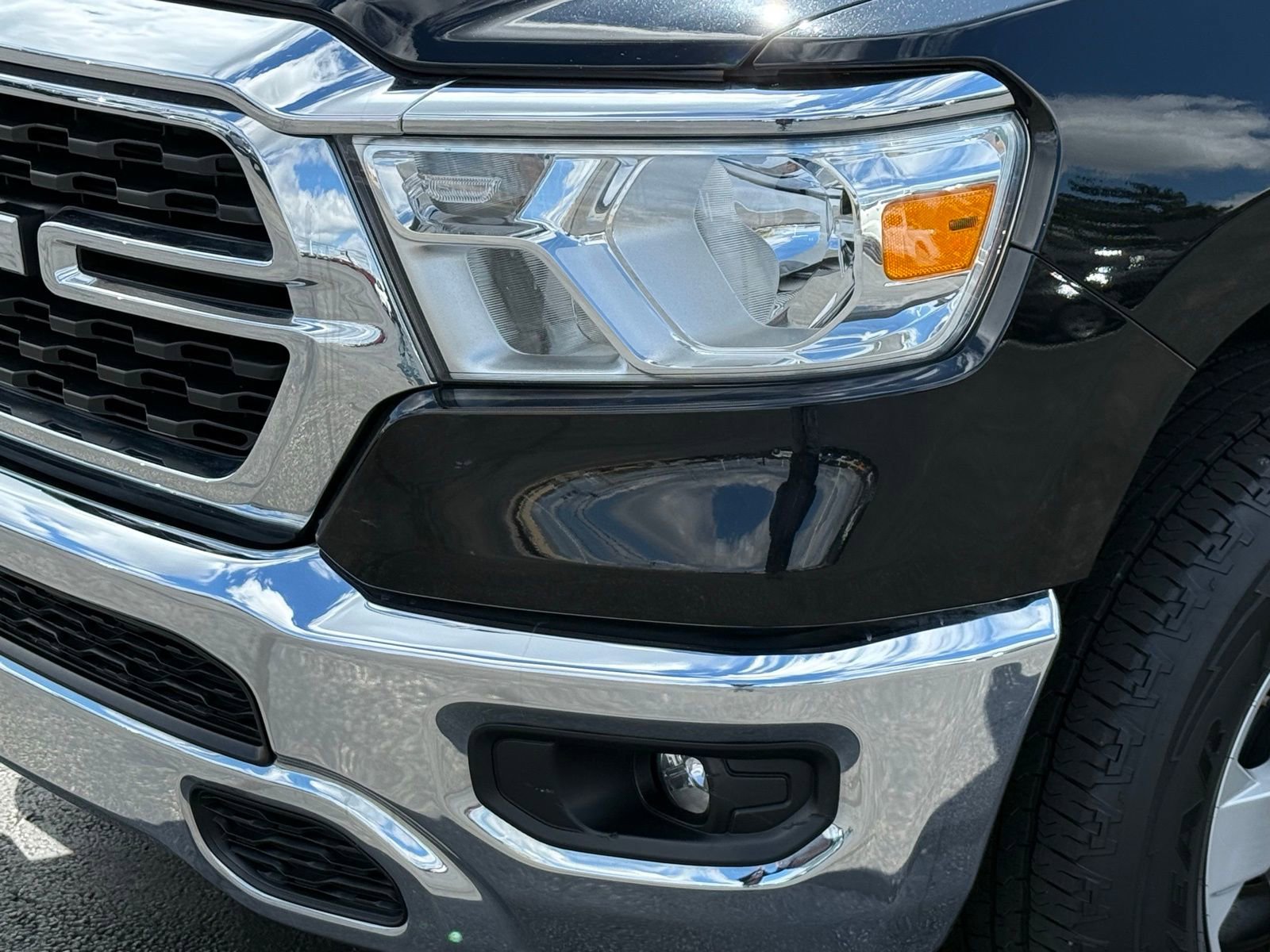 Used 2024 RAM 1500 Big Horn AWD/4WD image 9