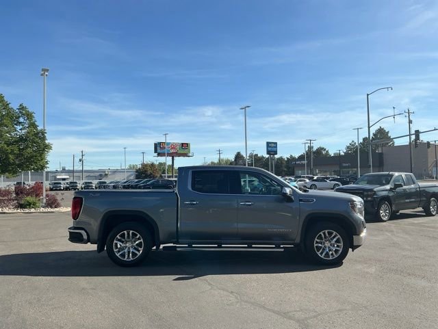 Used 2020 GMC Sierra 1500 SLT w/ SLT Premium Plus Package AWD/4WD image 2