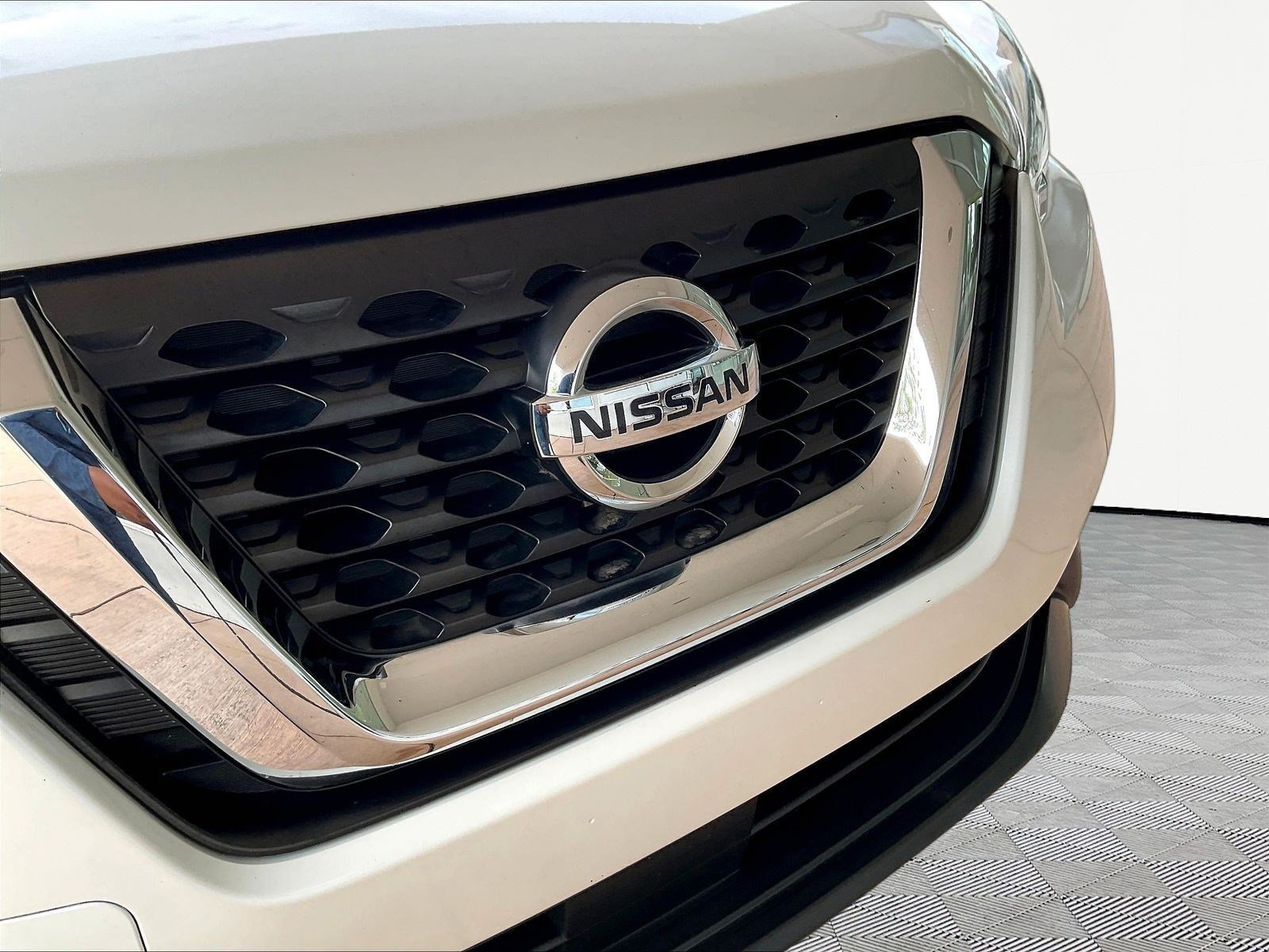 Used 2020 Nissan Kicks SV FWD image 30