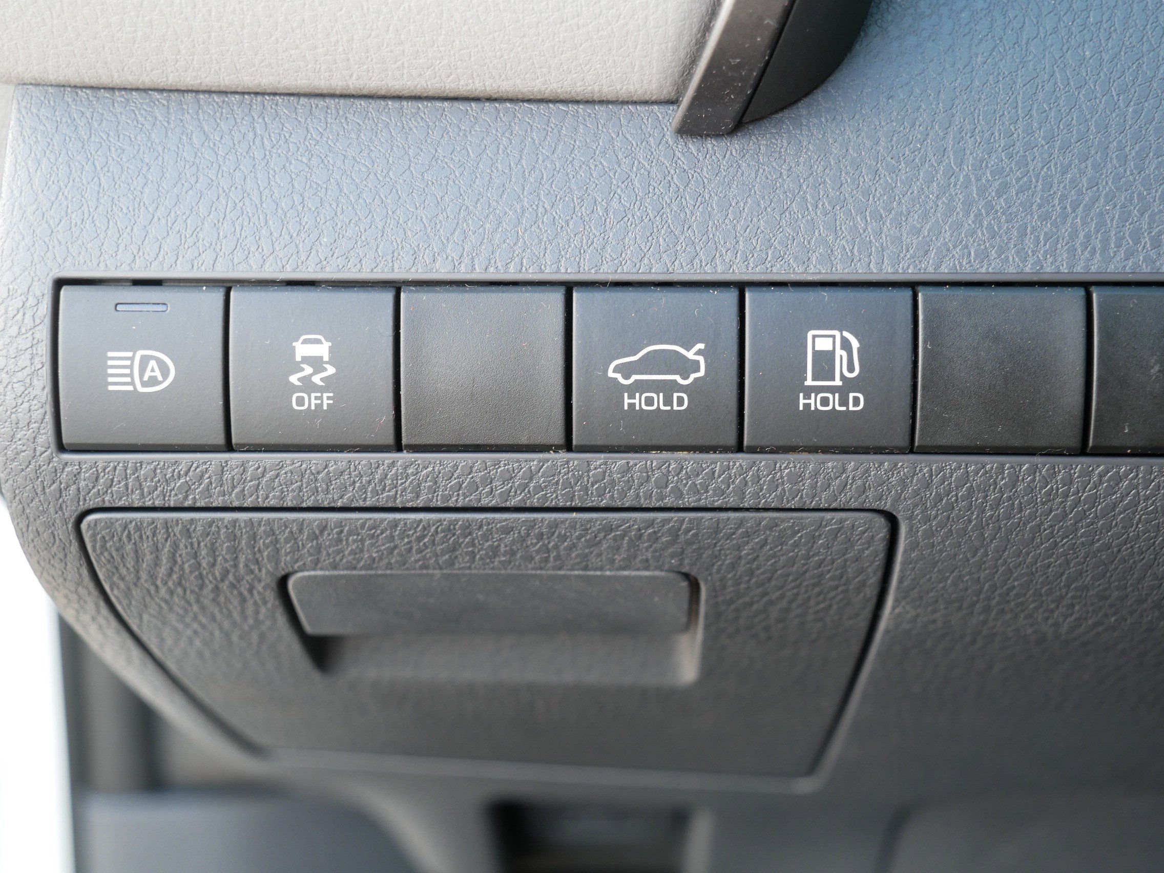 Used 2019 Toyota Camry XLE FWD image 26