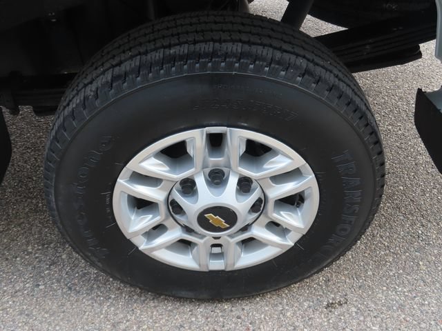 Used 2025 Chevrolet Silverado 2500 LT w/ Convenience Package AWD/4WD image 18