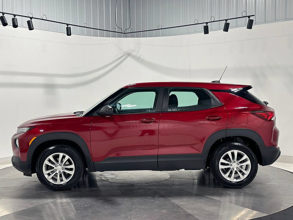 Used 2021 Chevrolet TrailBlazer LS AWD/4WD image 15
