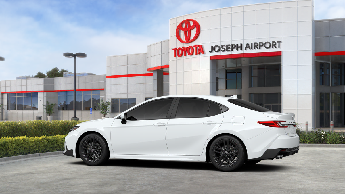 New 2026 Toyota Camry SE FWD image 21