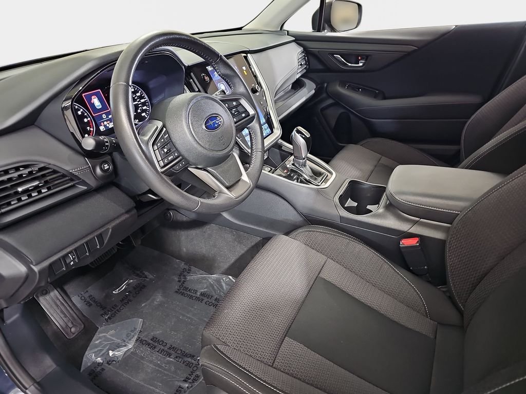 Used 2024 Subaru Outback Premium AWD/4WD image 18