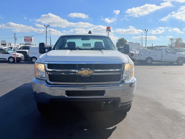 Used 2013 Chevrolet Silverado 3500 W/T image 3