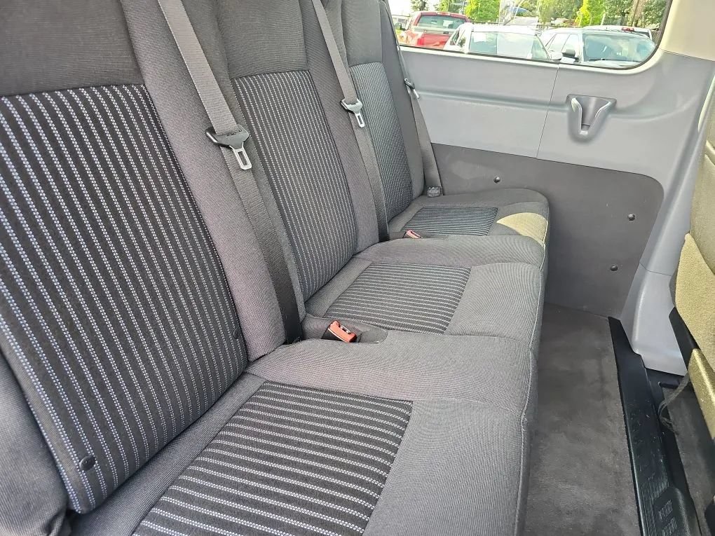 Used 2018 Ford Transit 350 XL RWD image 20