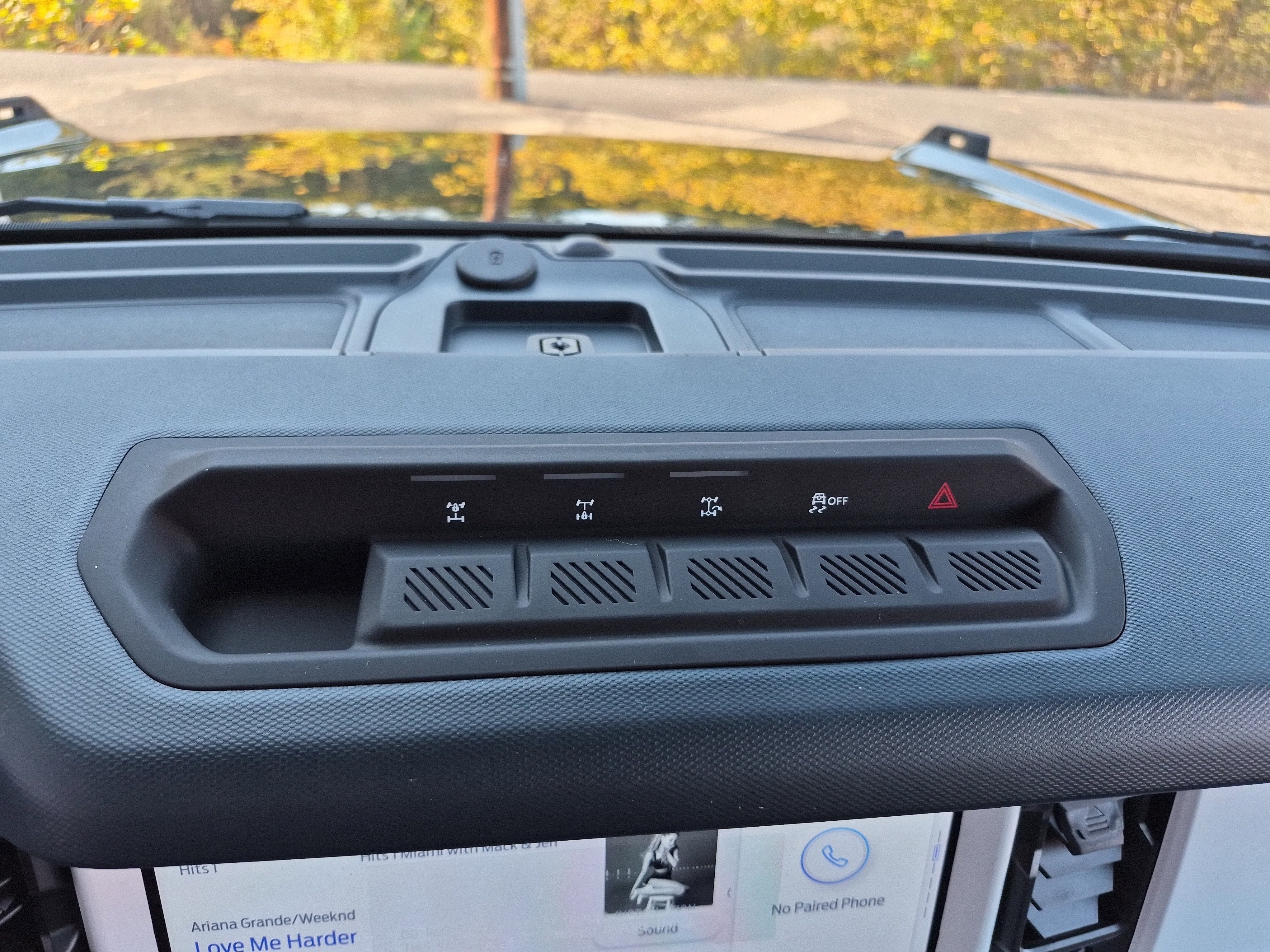 New 2025 Ford Bronco Heritage Edition image 33