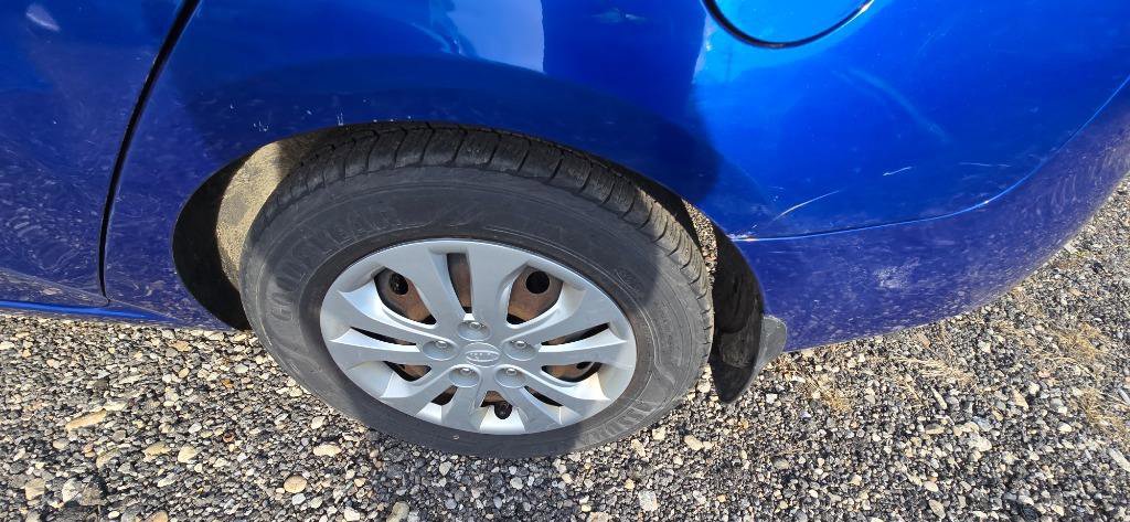 Used 2010 Kia Forte EX image 8
