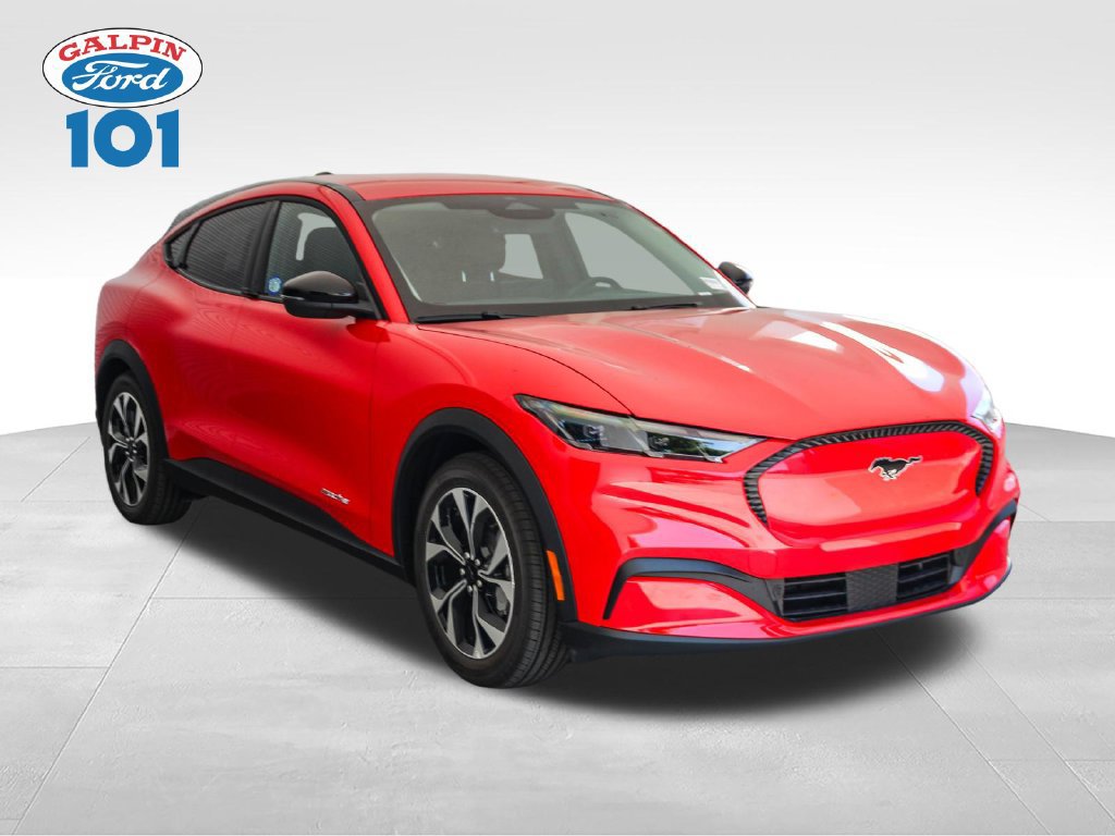 New 2026 Ford Mustang Mach-E Select RWD image 3