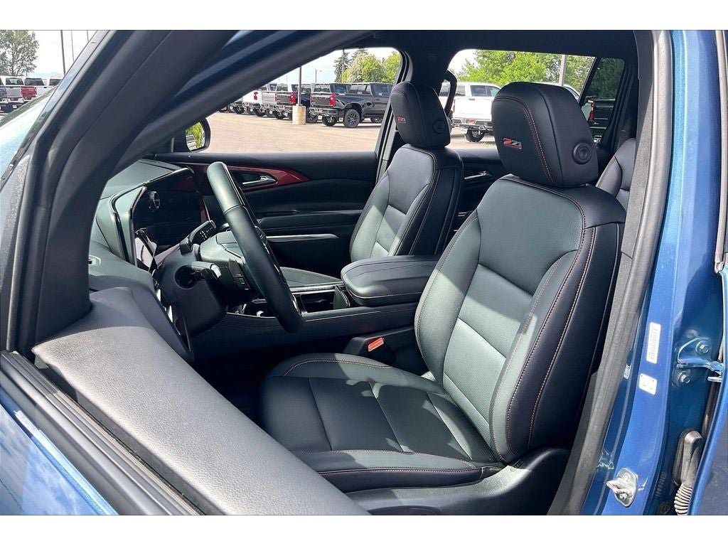 Used 2024 Chevrolet Traverse Z71 w/ Enhanced Driving Package AWD/4WD image 26