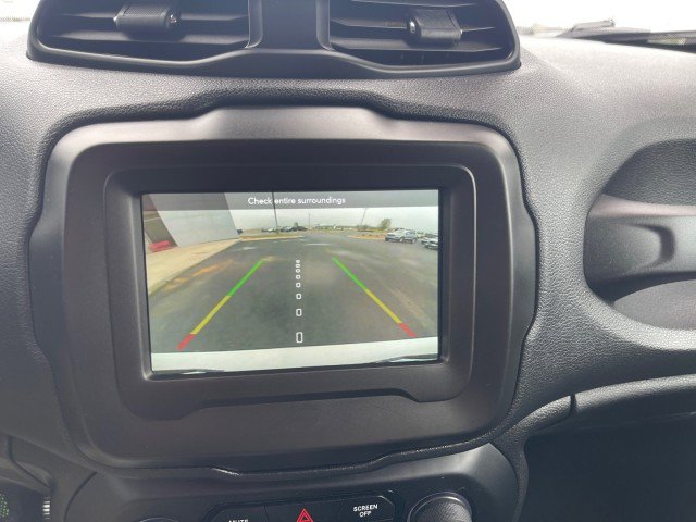 Used 2020 Jeep Renegade Altitude image 14