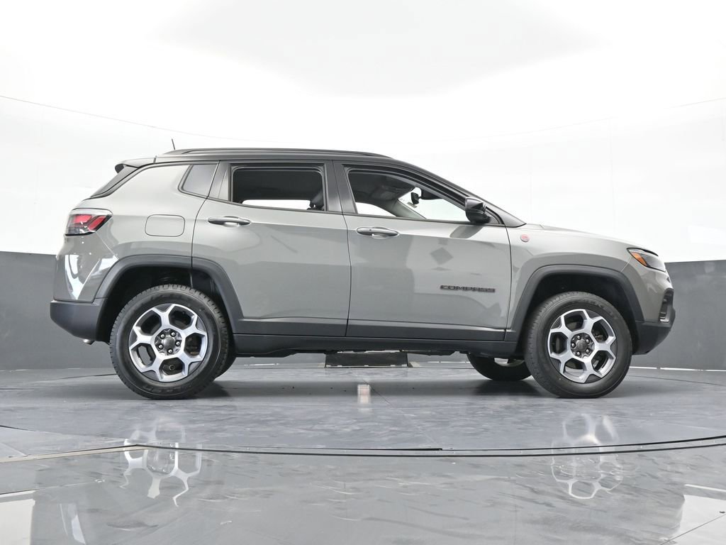 Used 2022 Jeep Compass Trailhawk w/ Trailhawk Elite Group image 58