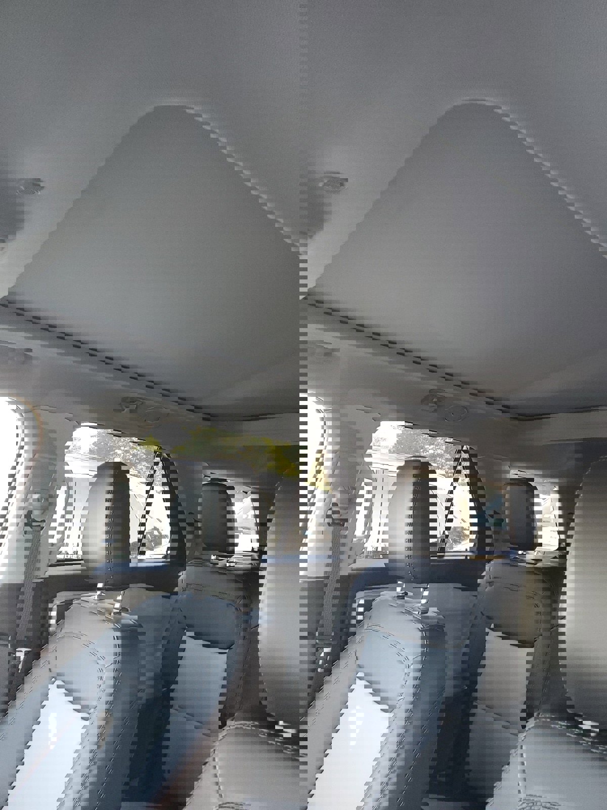 Used 2022 Ford Explorer XLT w/ Equipment Group 202A image 14