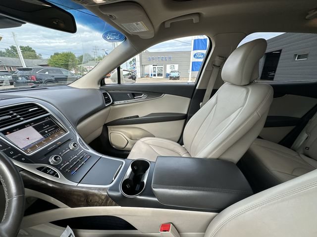 Used 2018 Lincoln MKX Reserve w/ Lincoln MKX Climate Package AWD/4WD image 13