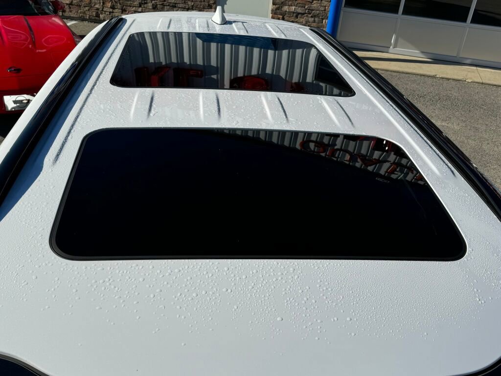 Used 2022 Kia Telluride SX w/ Nightfall Edition Package image 9