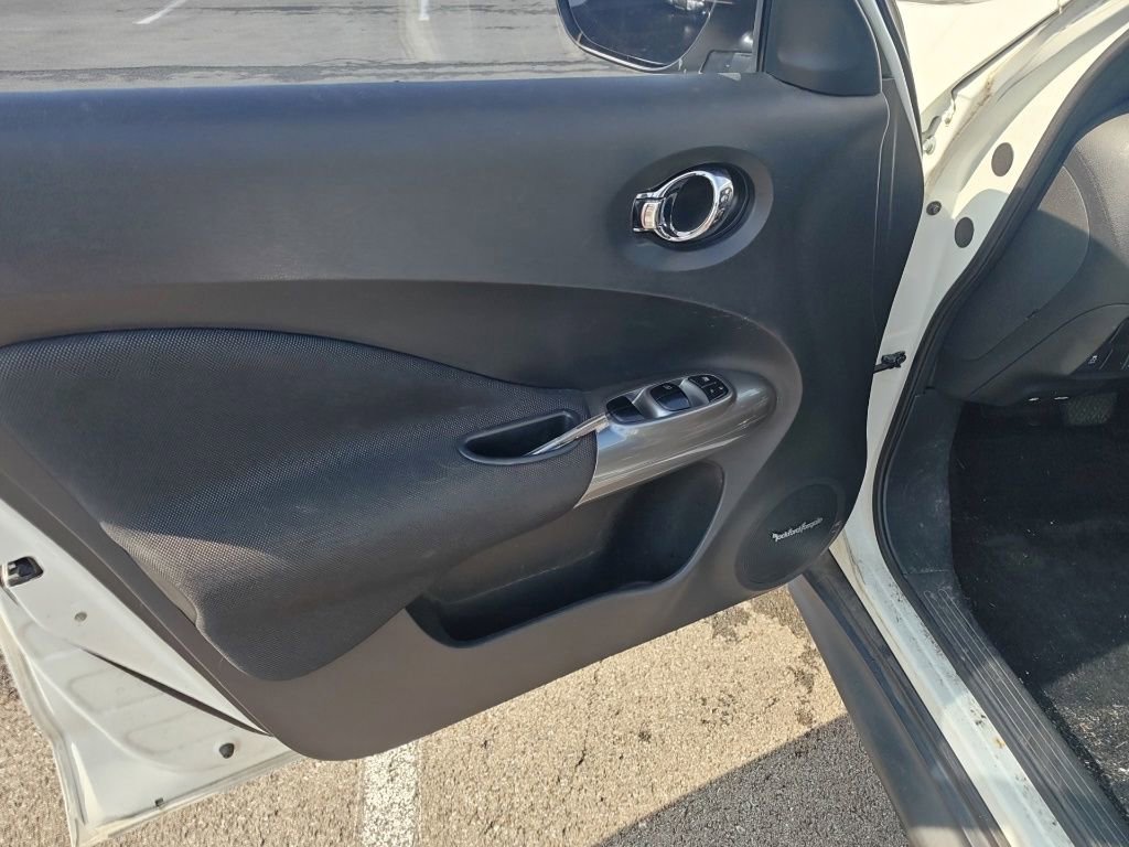 Used 2013 Nissan Juke SL AWD/4WD image 6
