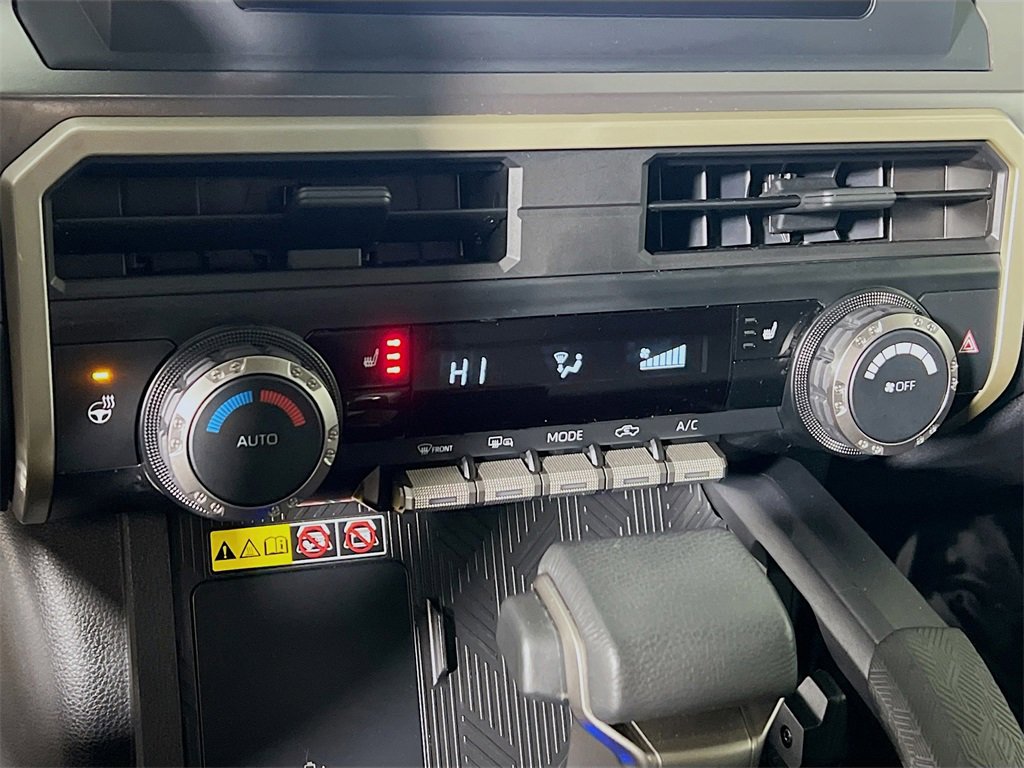 Certified 2025 Toyota Tacoma SR5 image 15