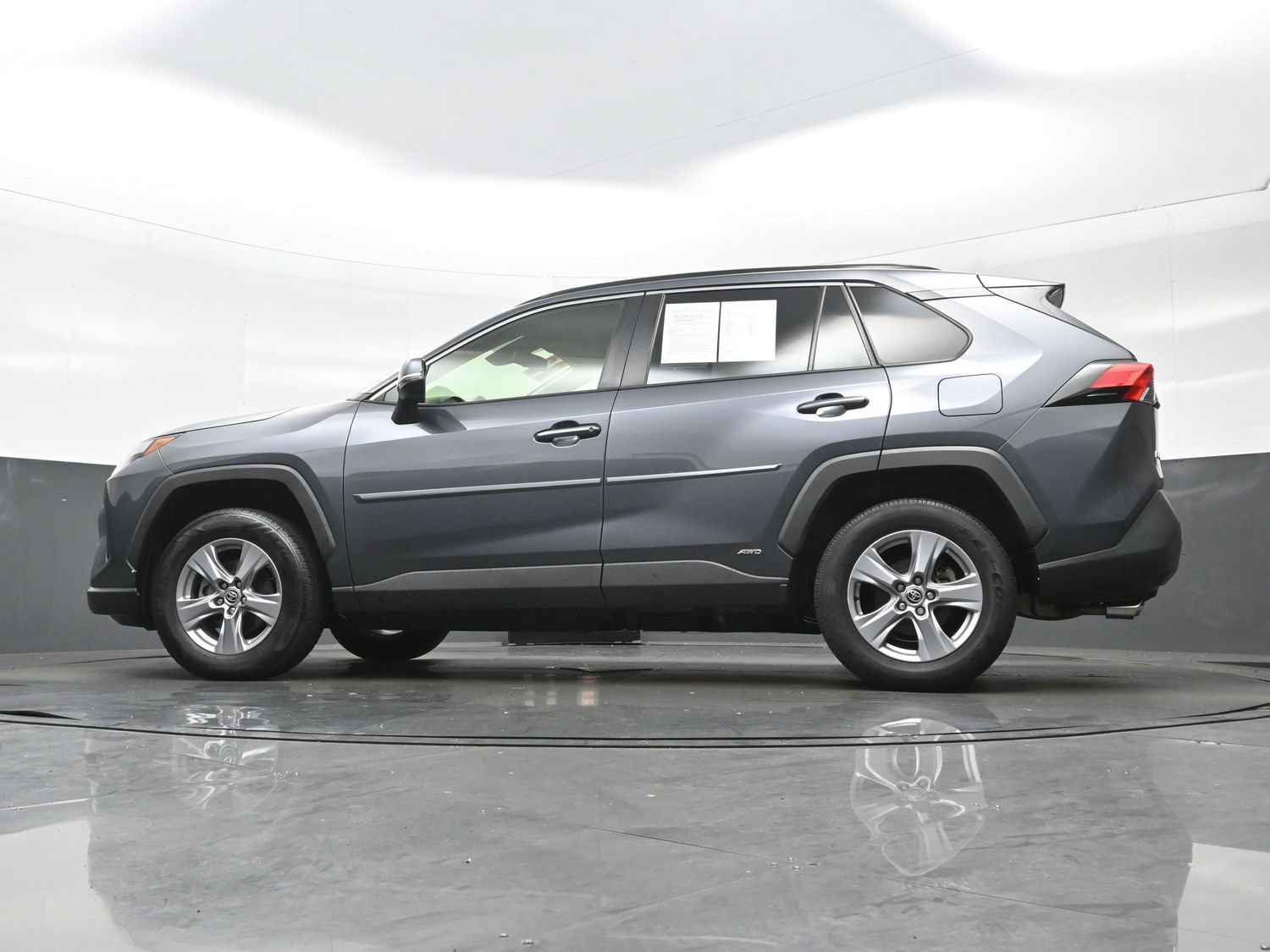 Used 2023 Toyota RAV4 XLE w/ XLE Grade Weather Package AWD/4WD image 29
