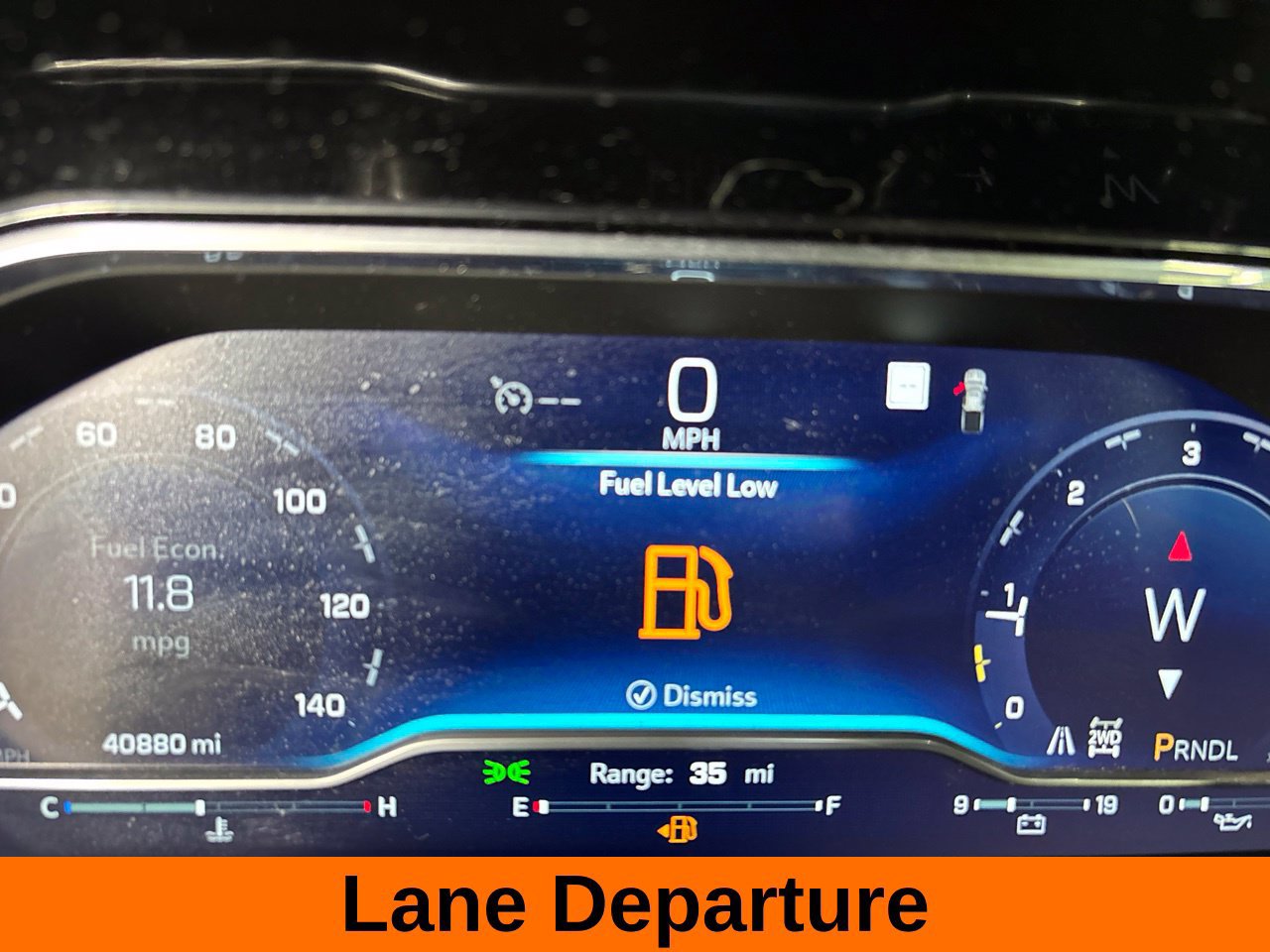 Used 2023 Chevrolet Silverado 1500 LT AWD/4WD image 16
