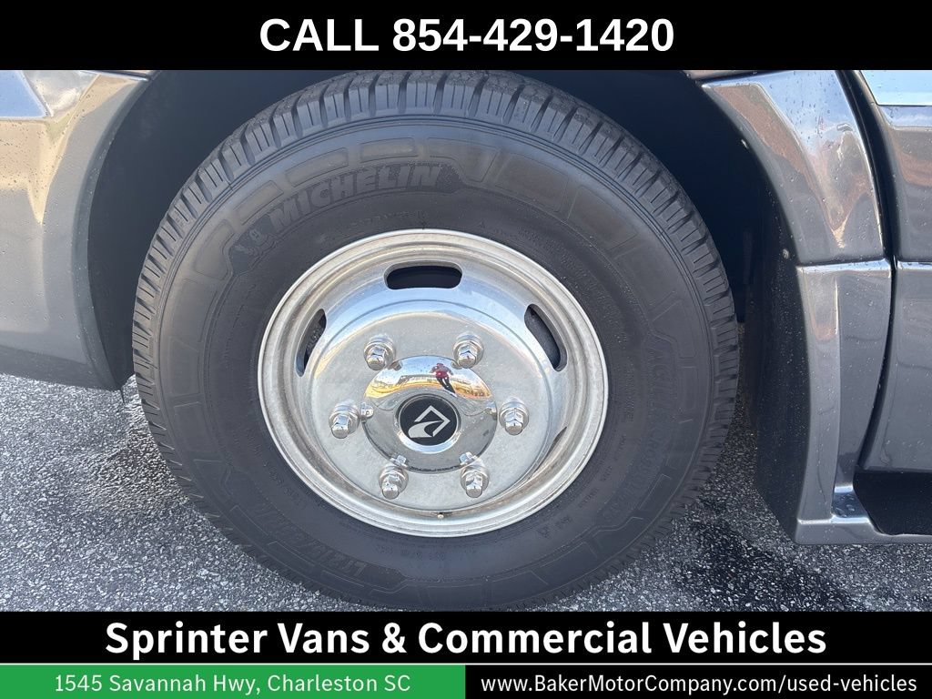 Used 2016 Mercedes-Benz Sprinter 3500 image 25