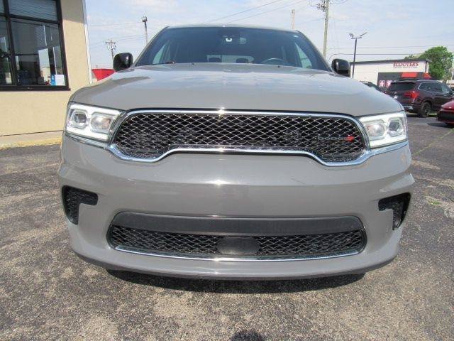 Used 2023 Dodge Durango SXT Launch Edition AWD/4WD image 3