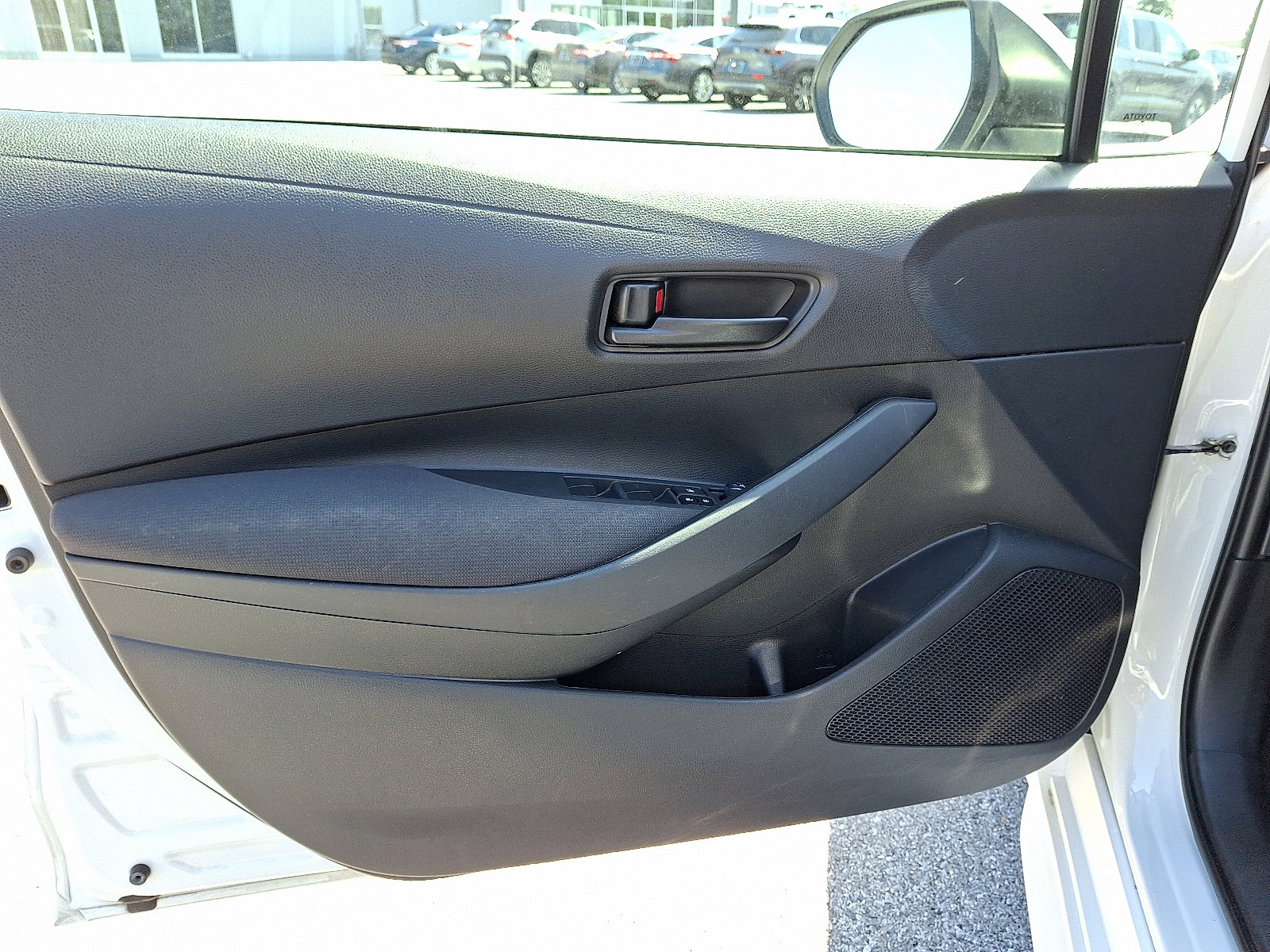 Used 2023 Toyota Corolla LE FWD image 14