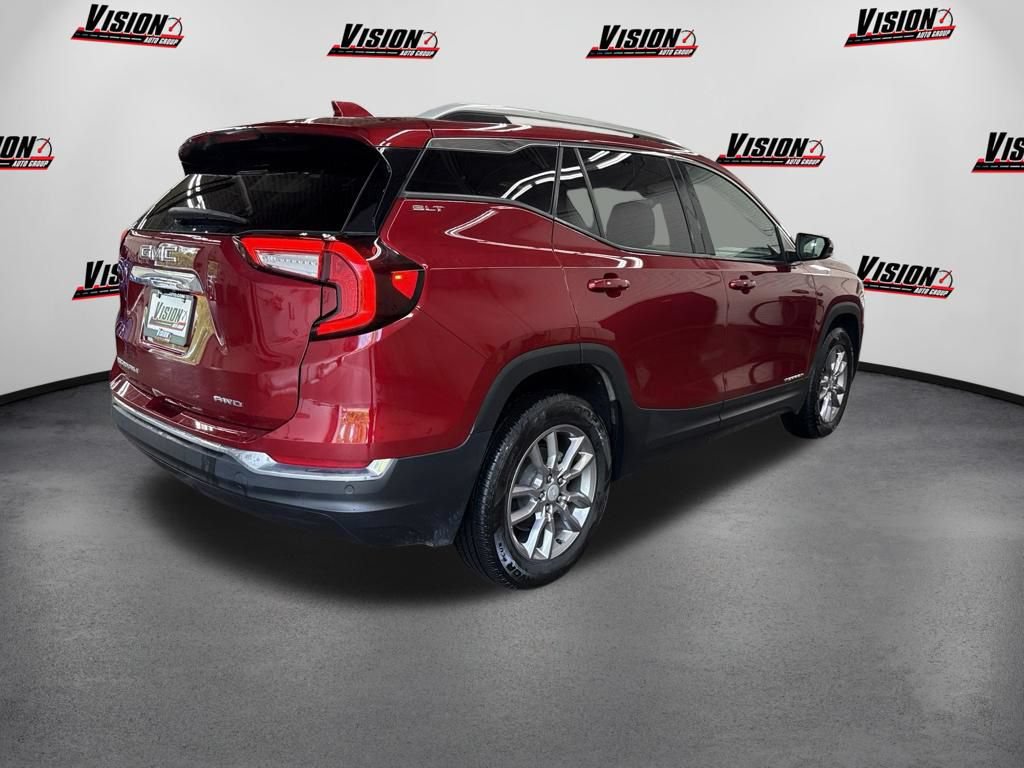 Used 2023 GMC Terrain SLT AWD/4WD image 5