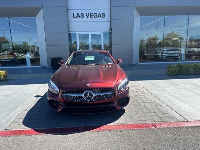 Used 2017 Mercedes-Benz SL 550 image 2