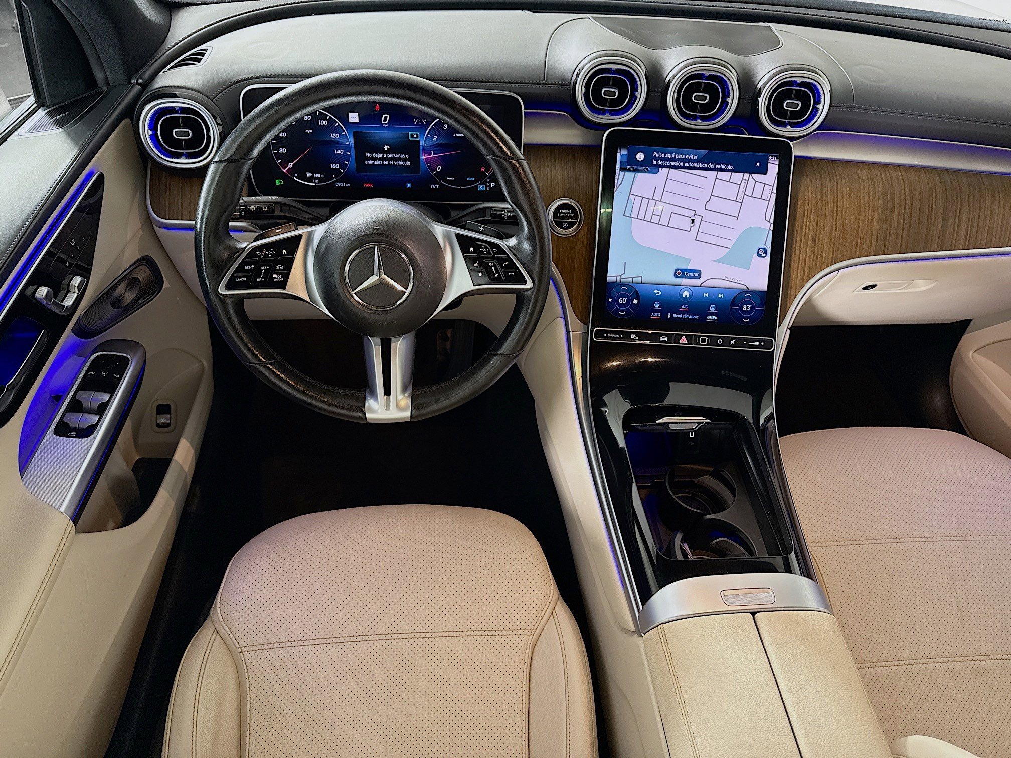 Used 2023 Mercedes-Benz GLC 300 4MATIC w/ Exclusive Trim Package image 17