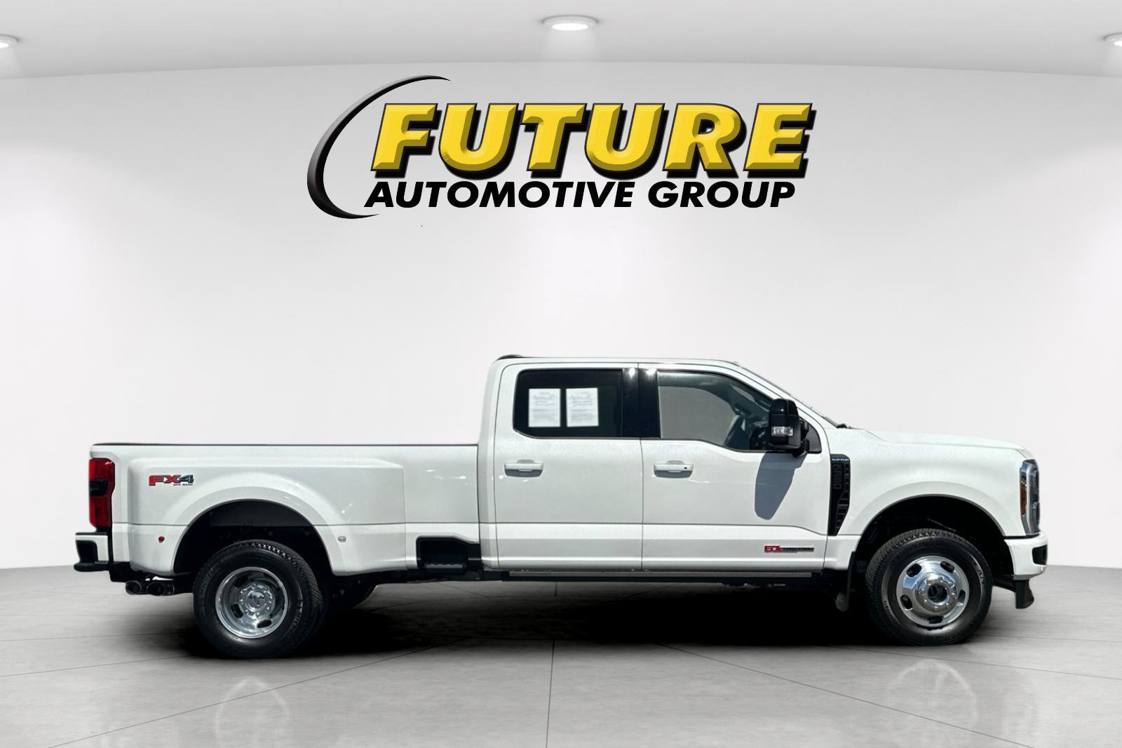 Certified 2026 Ford F350 Platinum AWD/4WD image 2