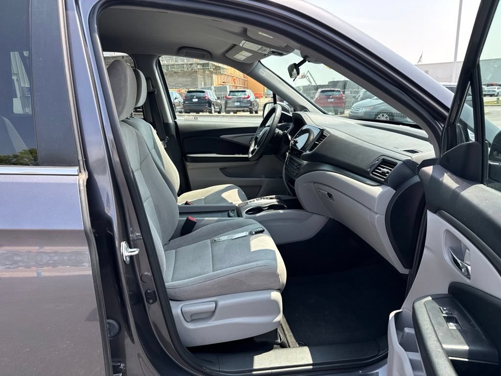 Used 2021 Honda Pilot EX image 39