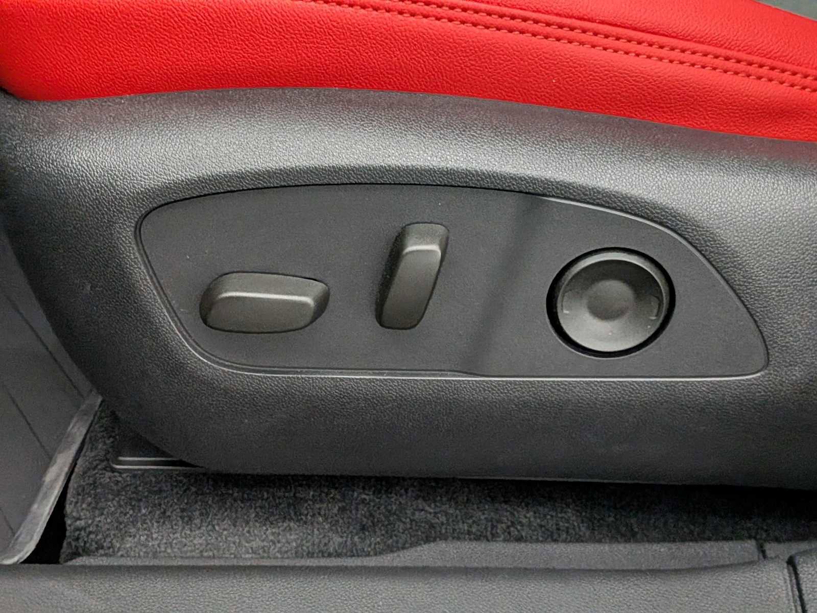 New 2026 Chevrolet Blazer EV RS image 18