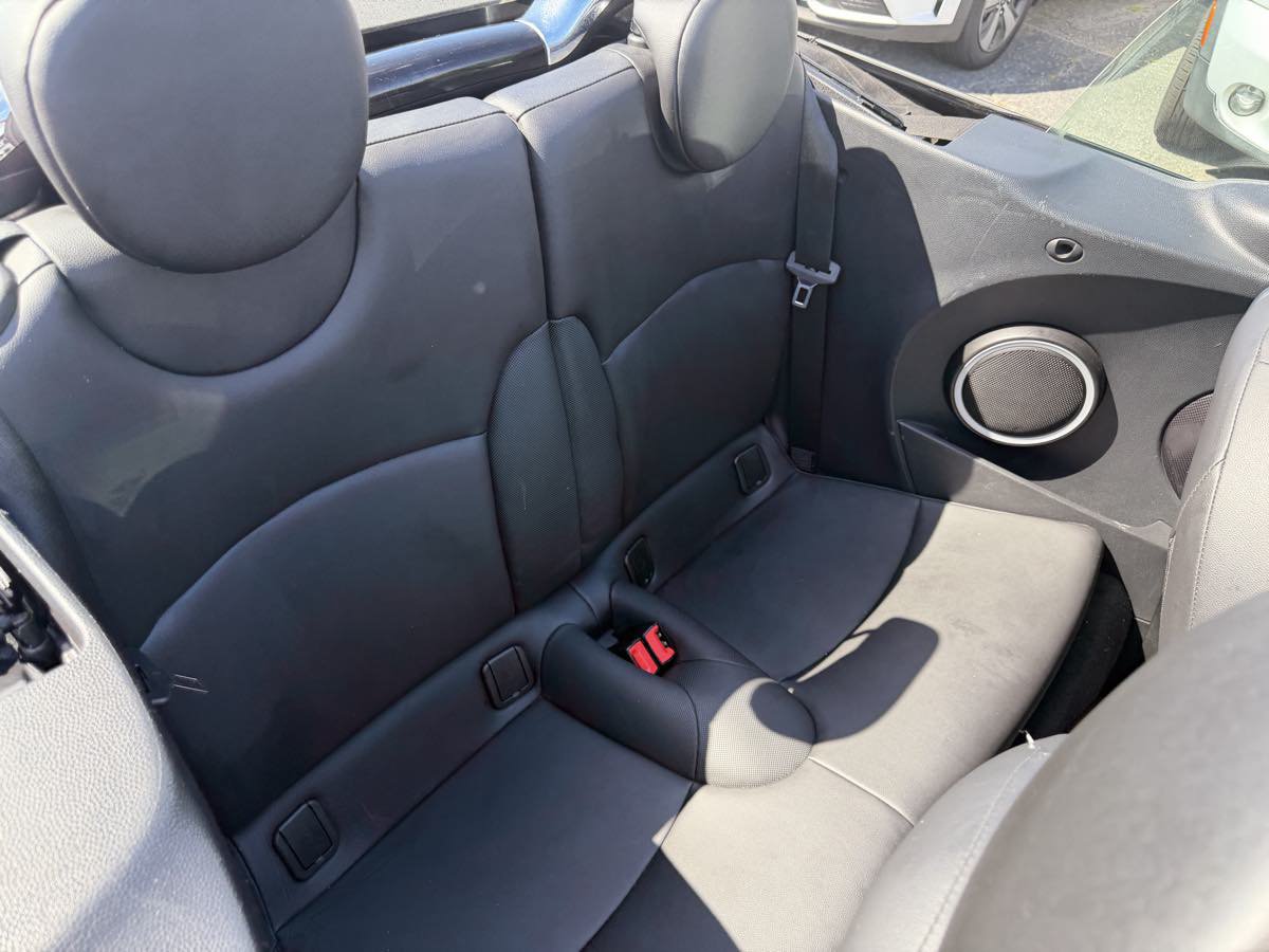 Used 2013 MINI Cooper S FWD image 12