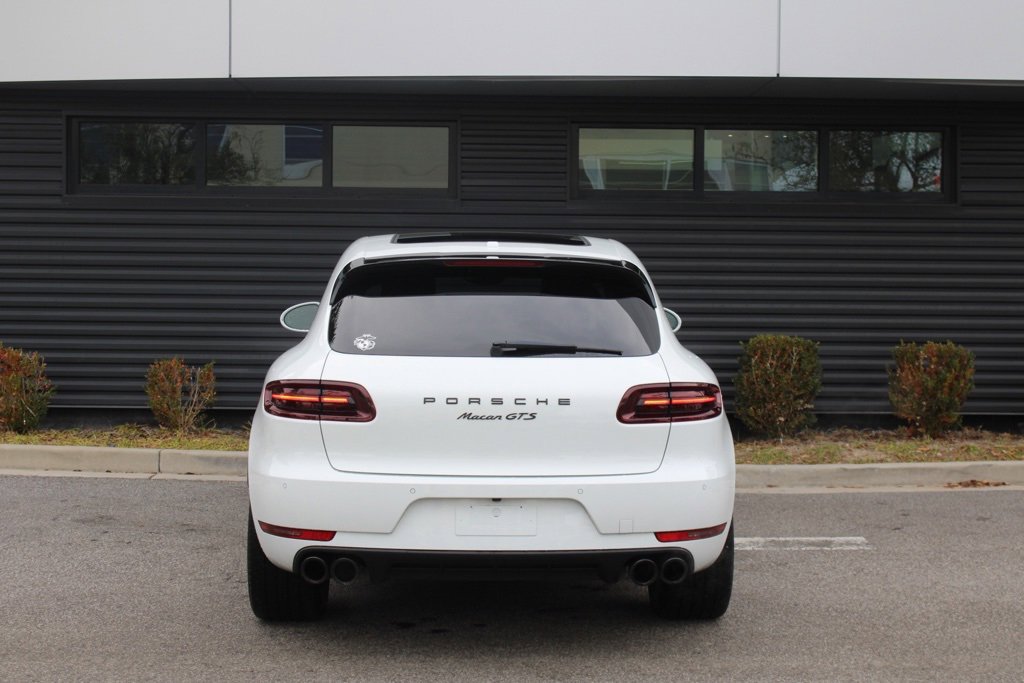 Certified 2017 Porsche Macan GTS image 6