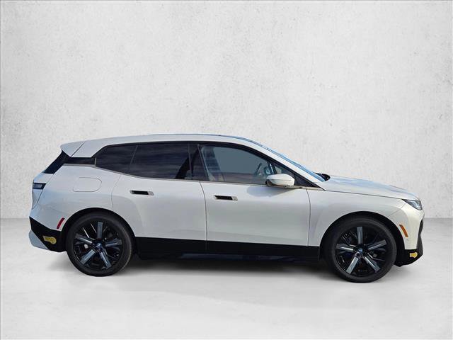 Used 2023 BMW iX xDrive50 w/ Ultimate Package image 4