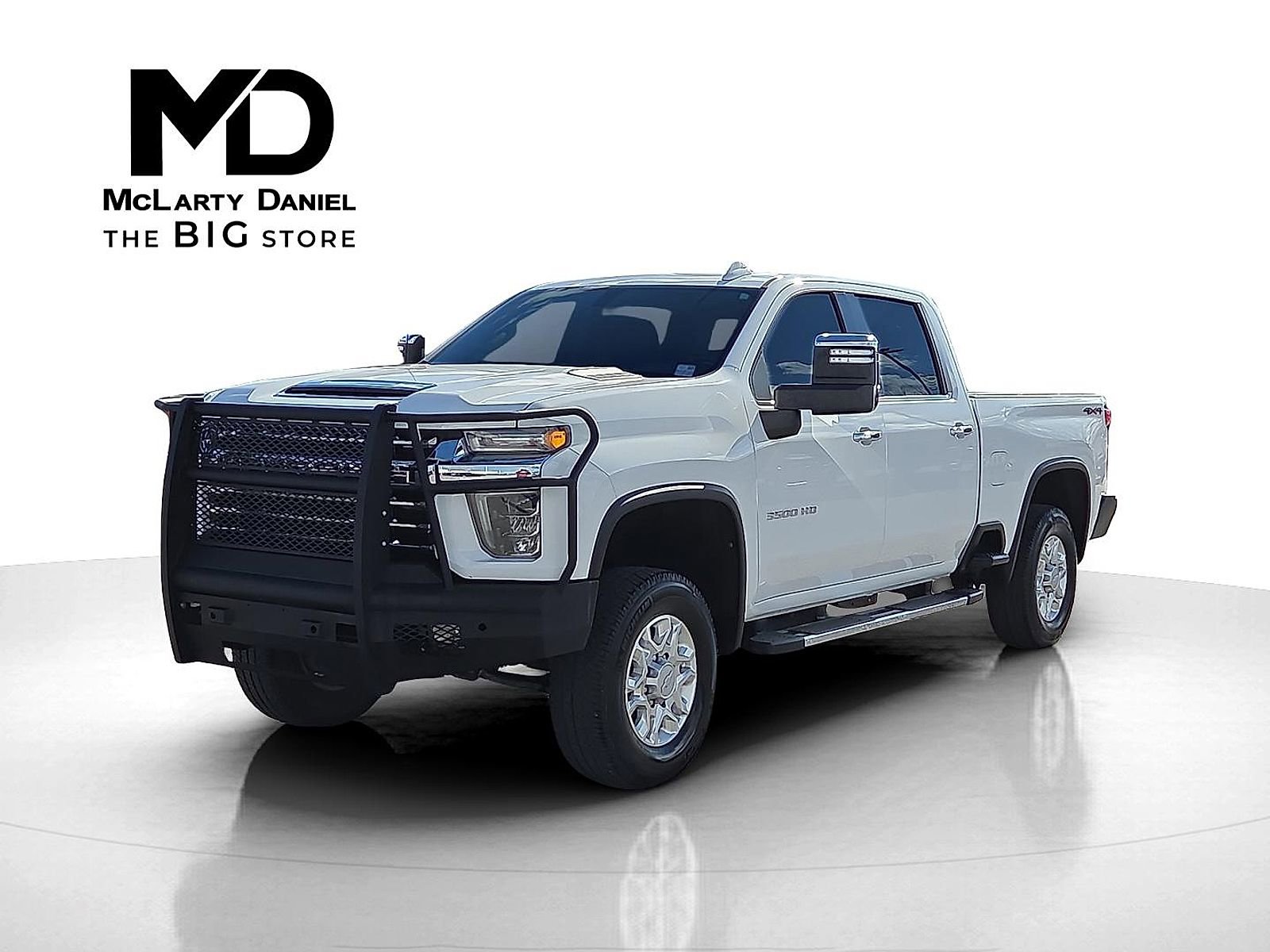 Used 2020 Chevrolet Silverado 3500 LTZ image 2
