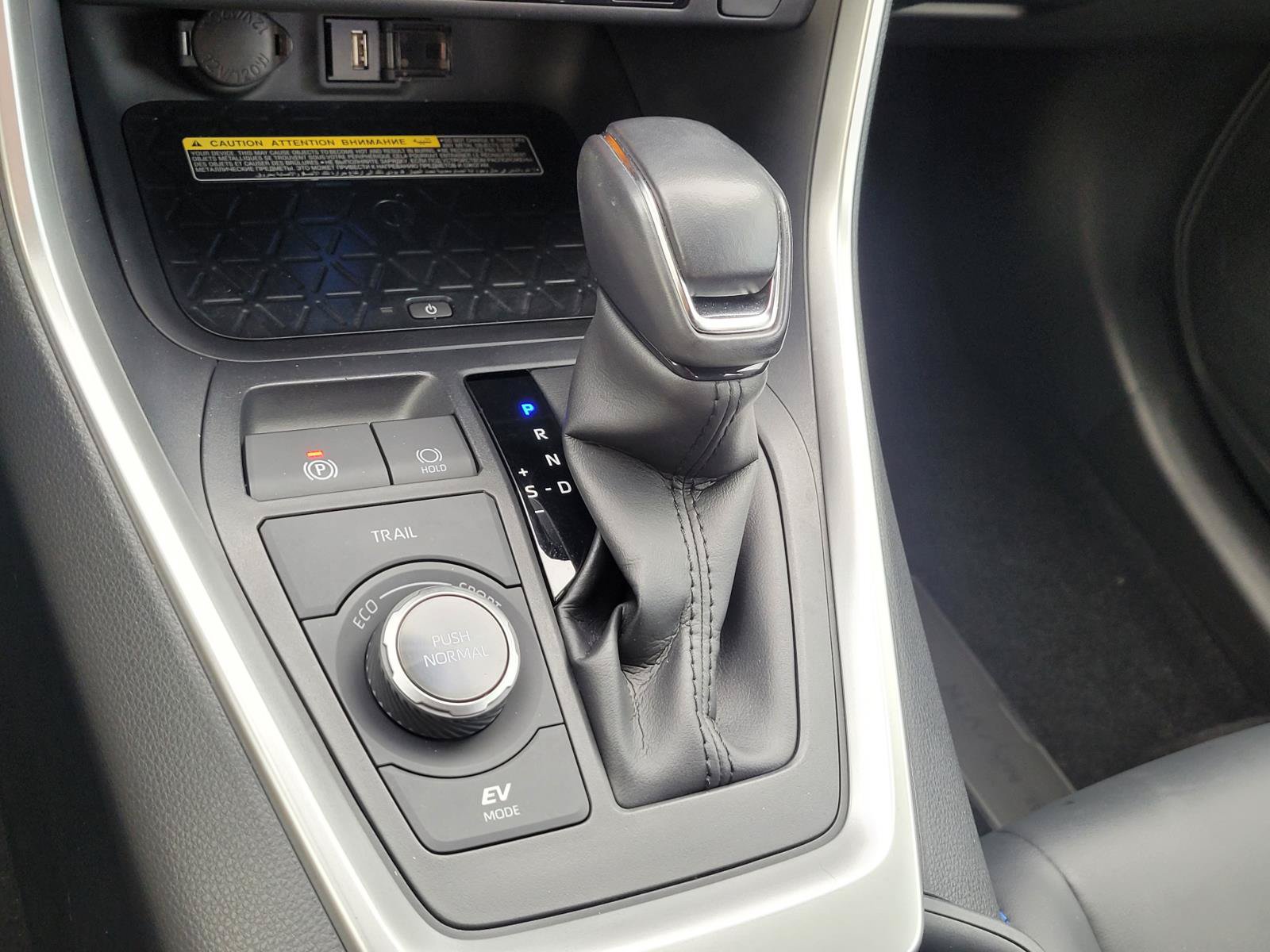 Used 2021 Toyota RAV4 XSE AWD/4WD image 14