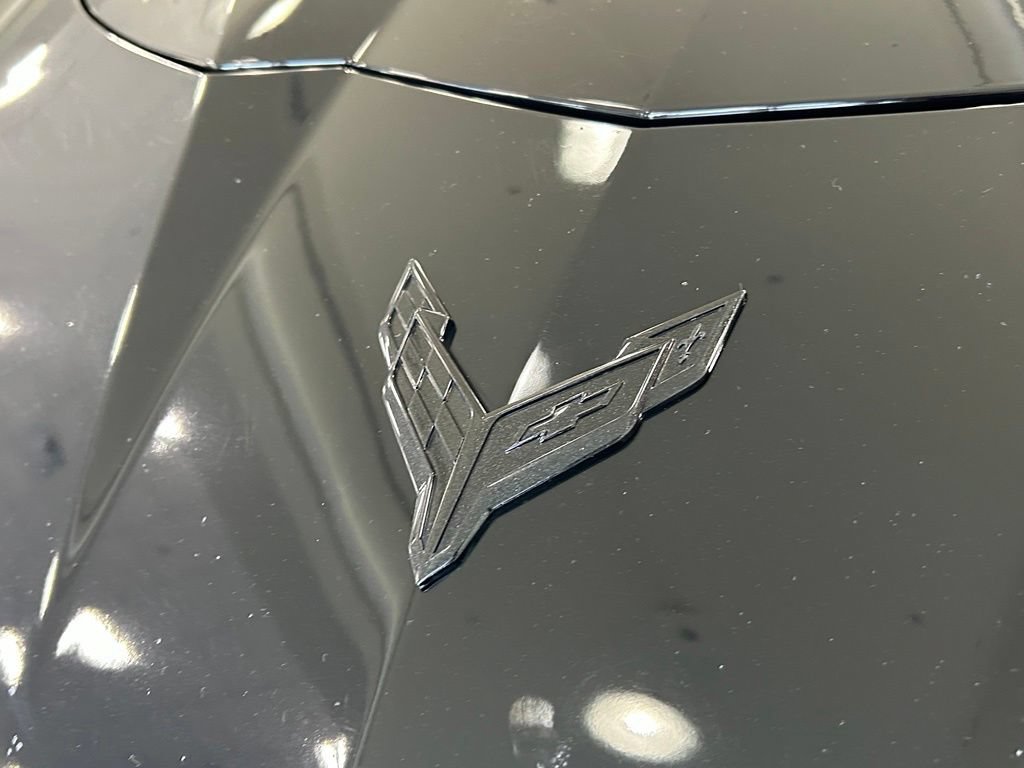 Used 2024 Chevrolet Corvette Stingray Preferred Cpe w/ Stealth Interior Trim Package RWD image 29