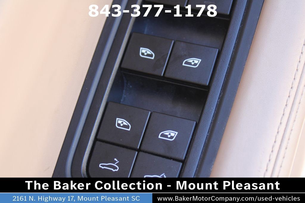 Used 2024 Porsche Cayenne S image 19